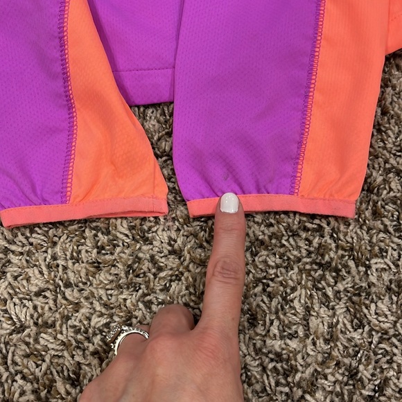 COLUMBIA windbreaker/rainjacket 💜 - Picture 9 of 9